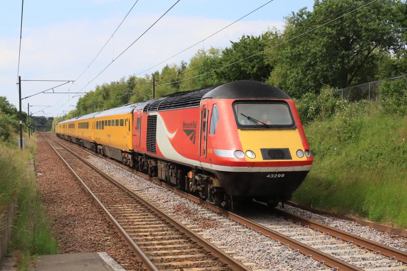 1Q23: 43299 + 43013 on 1Q23 10.33 Heaton T&RSMD to Newcastle via Glasgow approaching Musselburgh Station on 21/06/2021 Photo of 1Q23