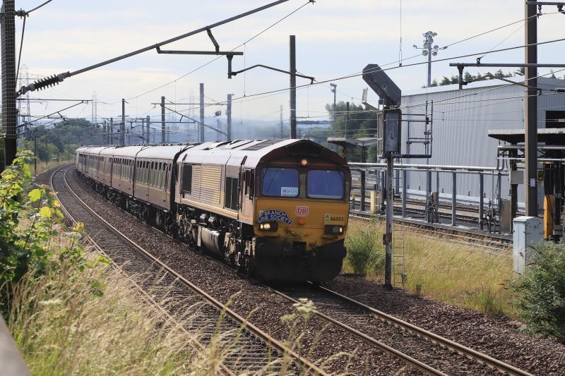 5Z36: 66053 topn tail with 66044 on 5Z36 07.15 Boness Jct Exchange Sidings to Edinburgh passing Craigentinny on 02/07/2021 Photo of 5Z36