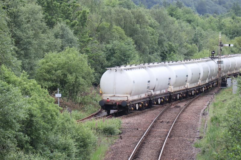 6S45 Reversing off the Main Line: The North Blythe to FW Smelter Alumina service being reversed into the Lochaber Smelter sidings at the end of yesterday's journey from North Blythe. Loco was 66736. Photo of 6S45 Reversing off the Main Line