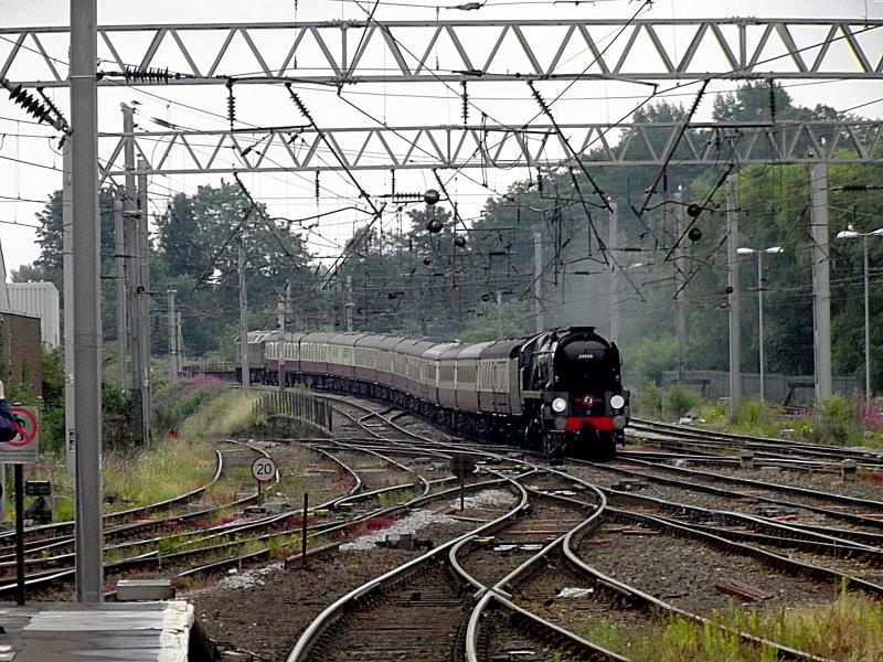 34046 at Carlisle: Ex Southern Merchant Navy 34046 Brunton arrives at Carlisle with a Charter Service from Rugby on 10th July 2021. Photo of 34046 at Carlisle