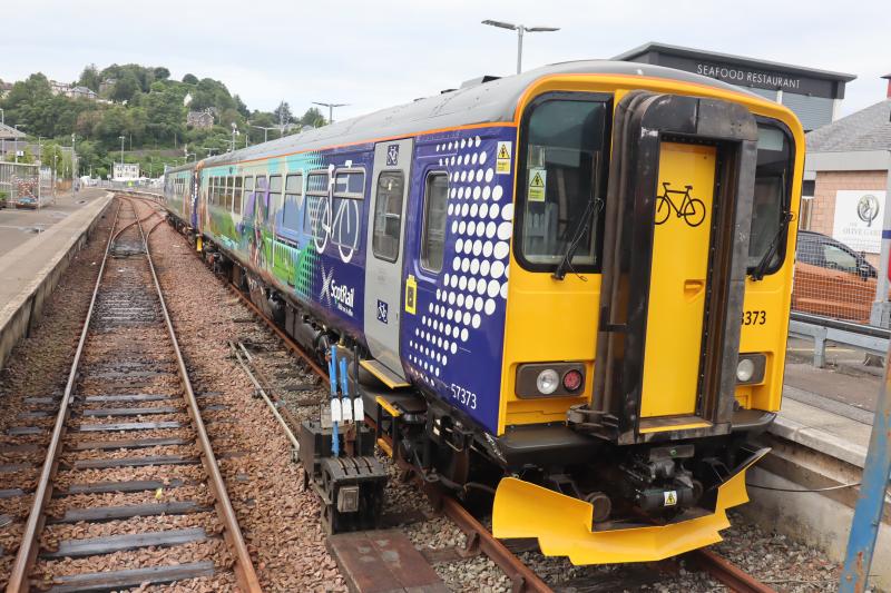 153373 + 153380 @ Oban Station: Parked at the platform 4 buffers today awaiting training runs to Dalmally later in the week. Photo of 153373 + 153380 @ Oban Station