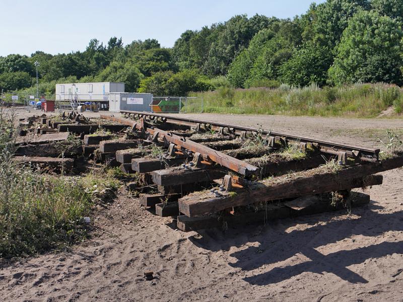 Photo of Levenmouth track lifting