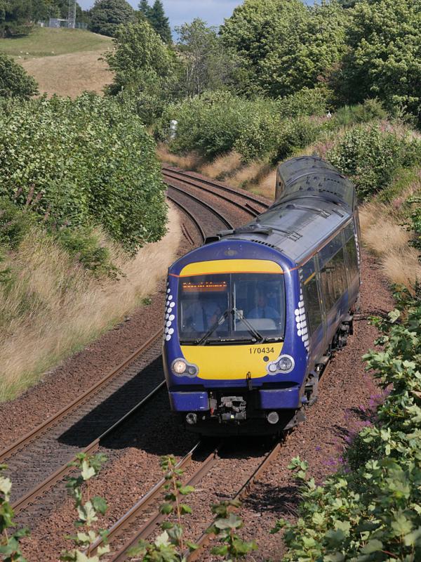 Donibristle 170: 170434 nears Dalgety Bay with the 13.52 from Glenrothes with Thornton to Edinburgh on 17 August 2021. Photo of Donibristle 170