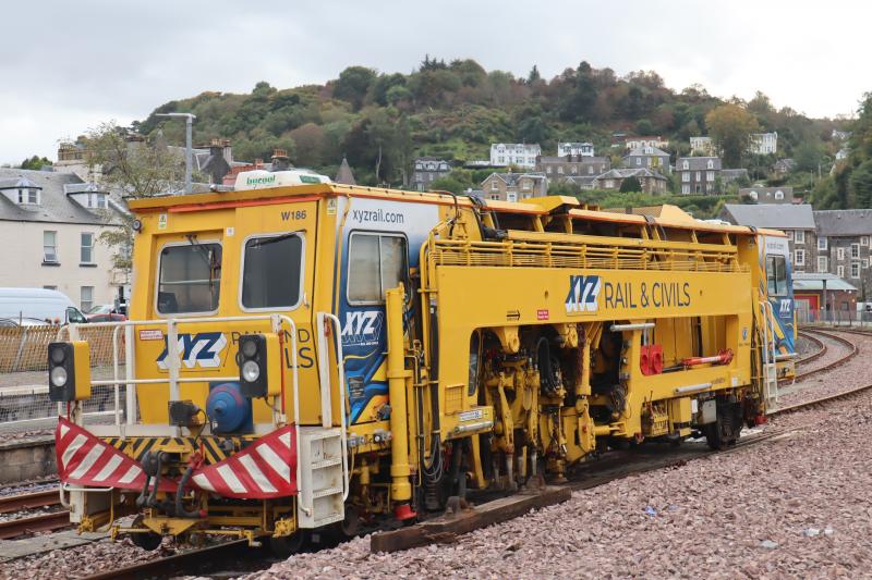 Photo of XYZ Rail Tamper @ Oban