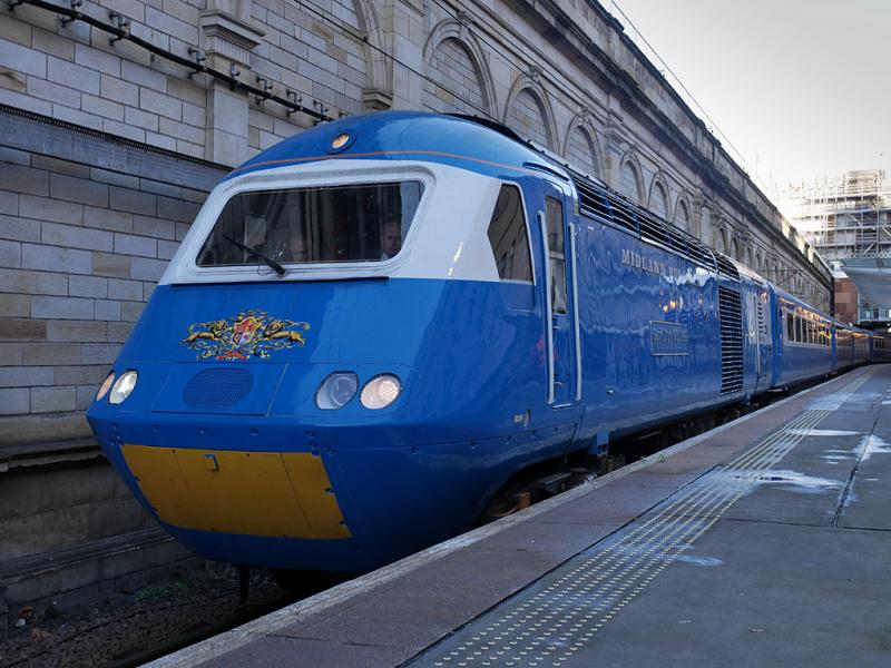 Waverley Pullman: The Royal Highland Pullman calls at Waverley on its way from St Pancras to Inverness on 30 October 2021. Photo of Waverley Pullman