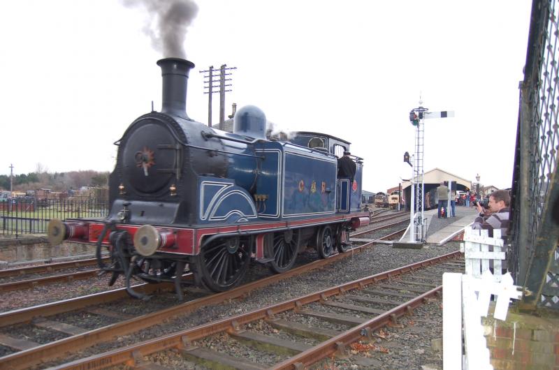 419 at Boness: 419 seen backing on to the last train of the day today 04/01/09 Photo of 419 at Boness