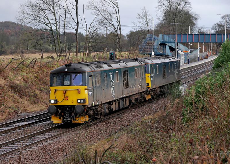 Dalgety 73s: 73971 and 73968 pass Dalgety Bay working light from Aberdeen Clayhills to Craigentinny on 31 December 2021. Note the vegetation clearance to improve adhesion. Photo of Dalgety 73s