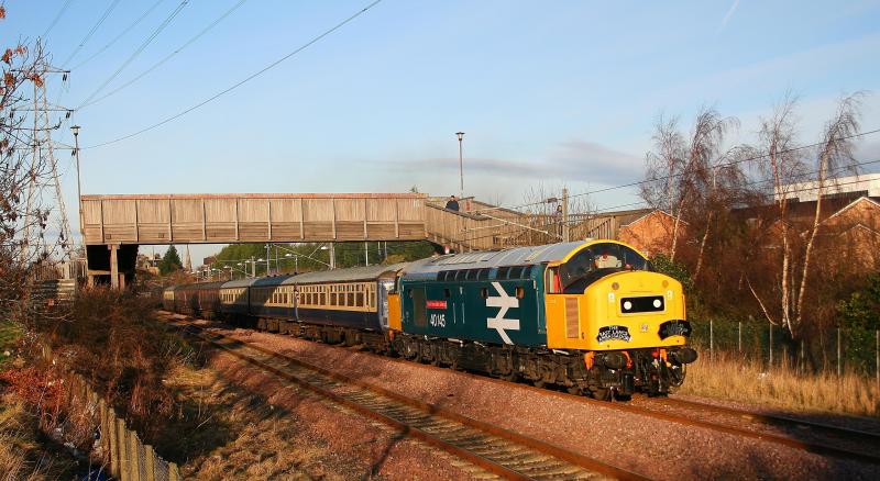 40145: 40145 passes Brunstane on 03.01.09, with the 5Z47 Waverley - Millerhill ECS of the East Lancs Ambassador tour. Photo of 40145