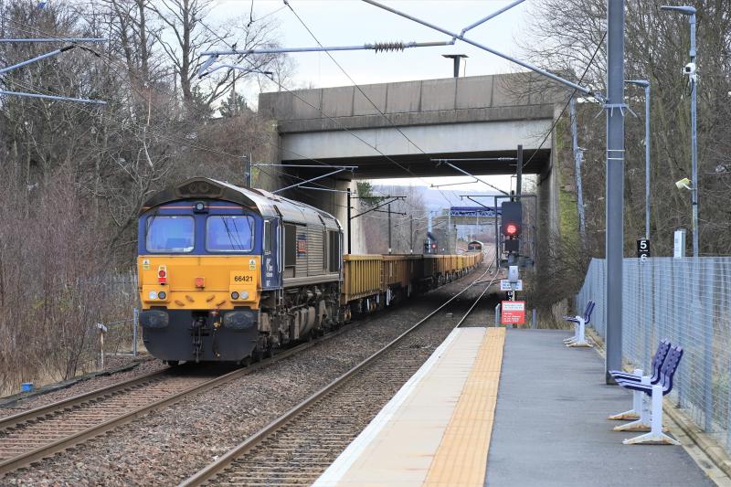 6K10: 66421 on the rear with 66720 on 6K10 02.30 Stonehaven to Millerhill approaching Millerhill on 31/01/2022 Photo of 6K10