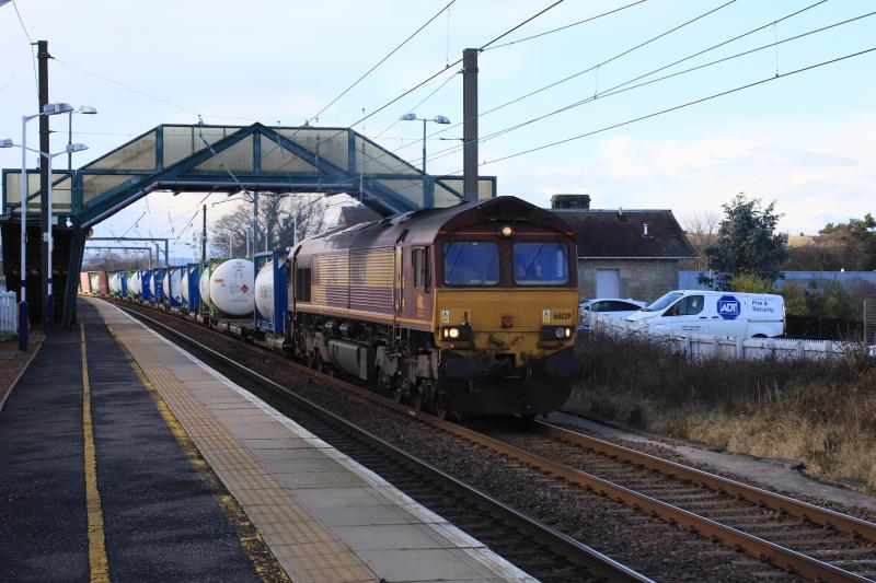 4E96: 66129 on 4E96 08.24 Mossend Euroterminal to Tees DockBSC Export Berth at Prestonpans on 04/02/2022 Photo of 4E96