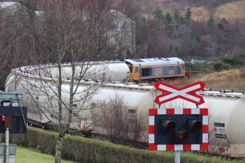 GBRf 66736 at Lochaber Smelter: Hooked up and ready to propel the Liberty Alumina tank wagons onto the main line tomorrow morning for its regular twice weekly run to Blyth. Photo of GBRf 66736 at Lochaber Smelter