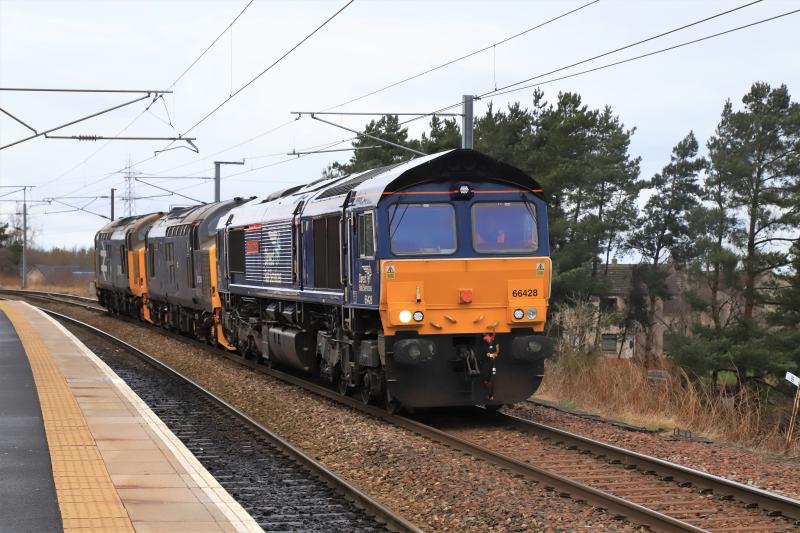 0Z40: 66428 + 37422 + 37401 on 0Z40 11.15 Carlisle Kingmoor to Mllerhill S.S. passing Newcraighall Station on 04/03/2022 Photo of 0Z40
