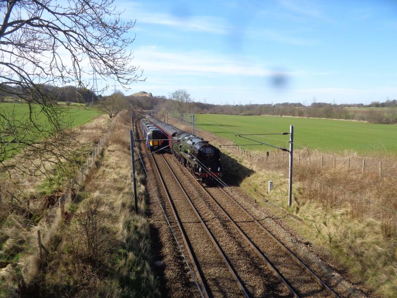 35018 : Almost bowled by 385032
35018 Dalmahoy Photo of 35018