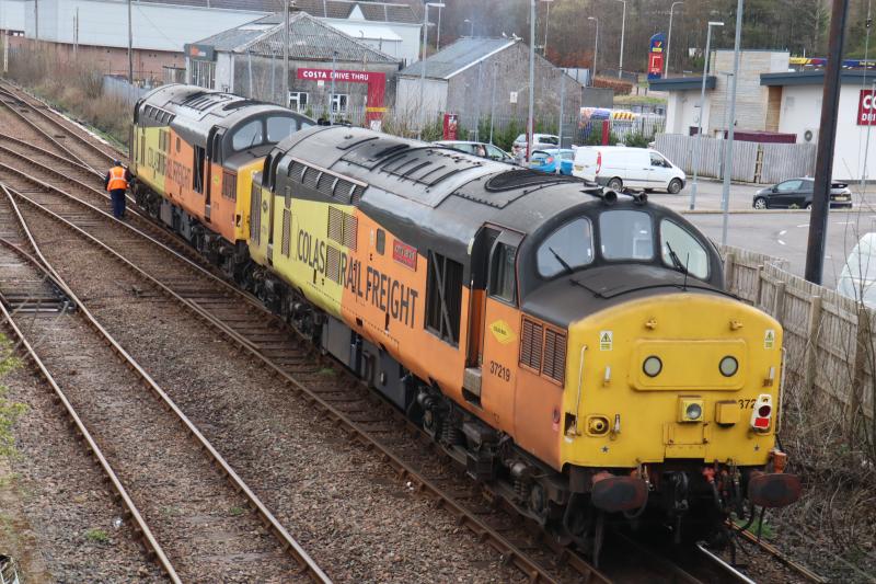 Photo of Colas 37116 + 37219 @ Fort William