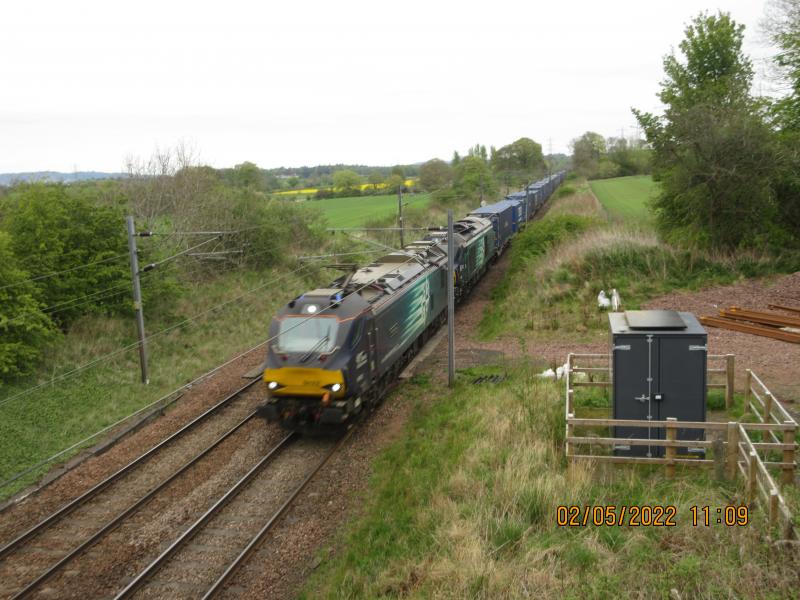 Northbound diverted Tesco : Near Curriehill 88002 and 68002 Photo of Northbound diverted Tesco