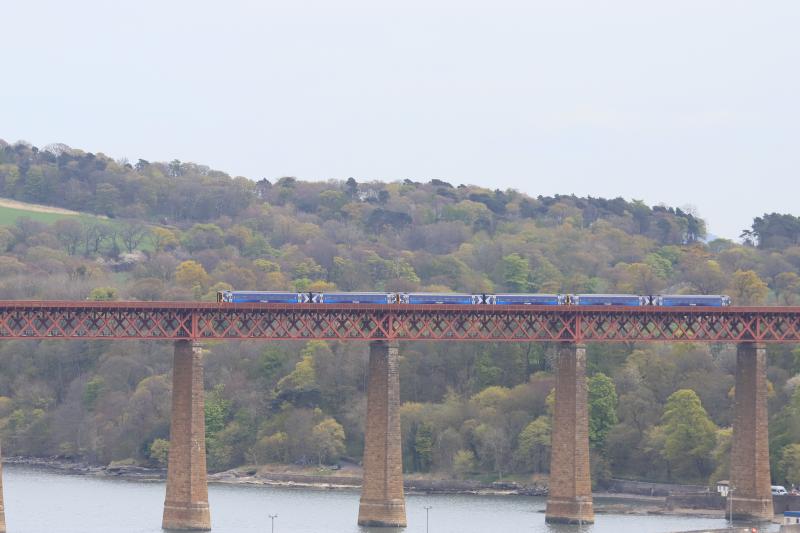 2G73: 158729 + 158732 + 158718 on 2G73 13.49 Edinburgh to Glenrothes with Thornton on the Forth Bridge on 28/04/2022 Photo of 2G73