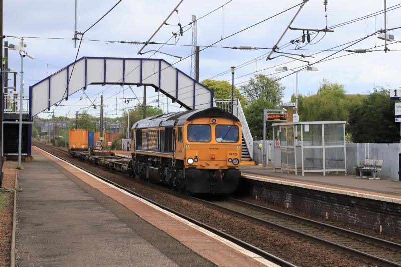 4S69: 66722 on 4S69 06.06 Doncaster Iport to Elderslie at Slateford on 05/05/2022 Photo of 4S69