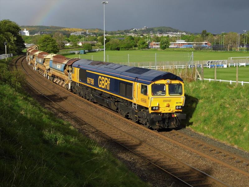 66798 6K35 10/05/22: 66798 at Peffermill on the Edinburgh suburban line working 6K35 0545 Wemyss Bay- Millerhill engineers with 66743 on the rear and a rainbow above! Photo of 66798 6K35 10/05/22