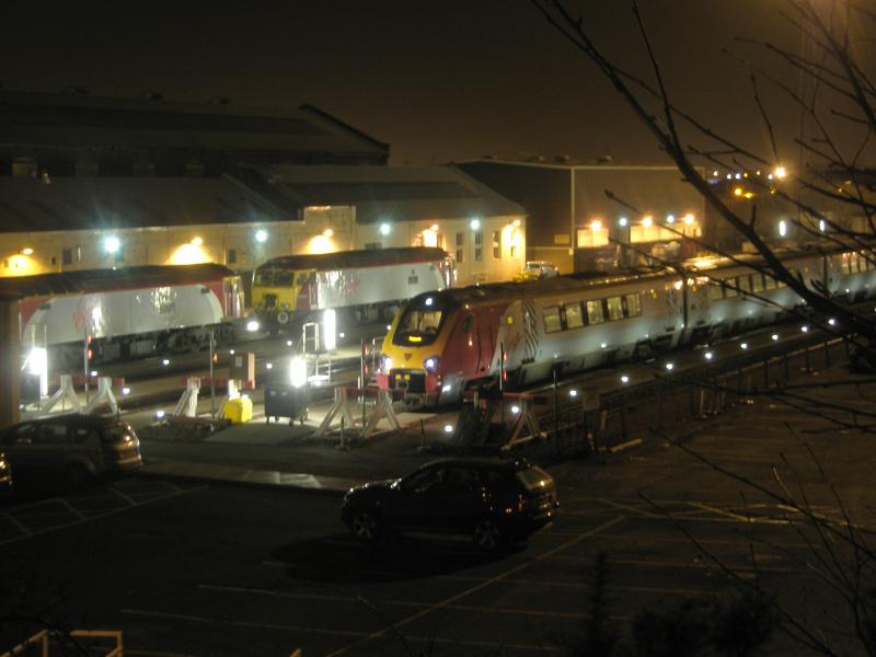 Midnight at Polmadie sidings: 2 Thunderbirds sit quietly as a Super Voyager arrives for inspection for tommorrow Photo of Midnight at Polmadie sidings