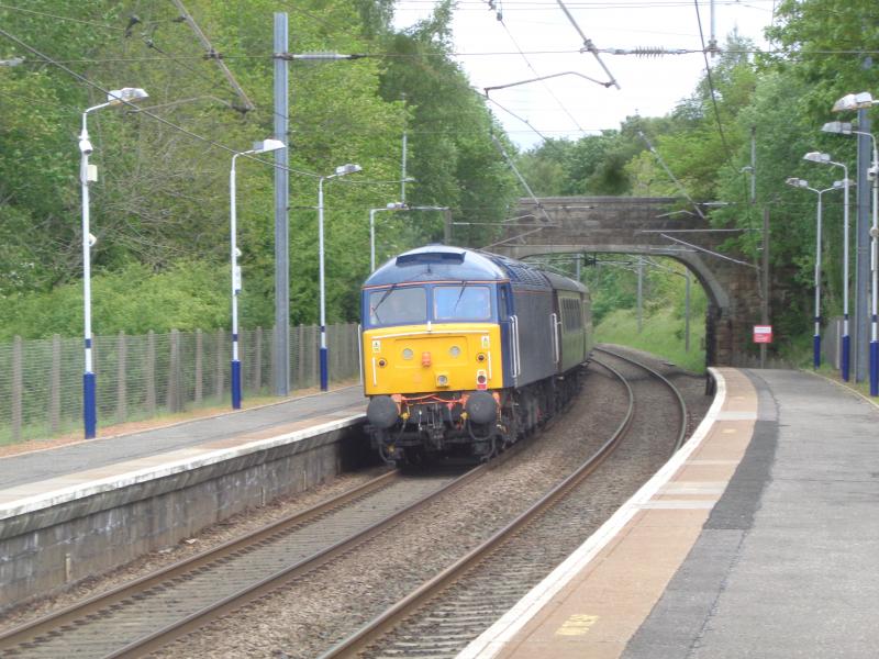47812 Curriehill : On rear of Northern Belle Photo of 47812 Curriehill