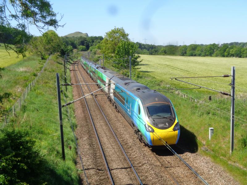 COP26: 390121 eastbound on a glorious 4 6 22 at Dalmahoy Photo of COP26