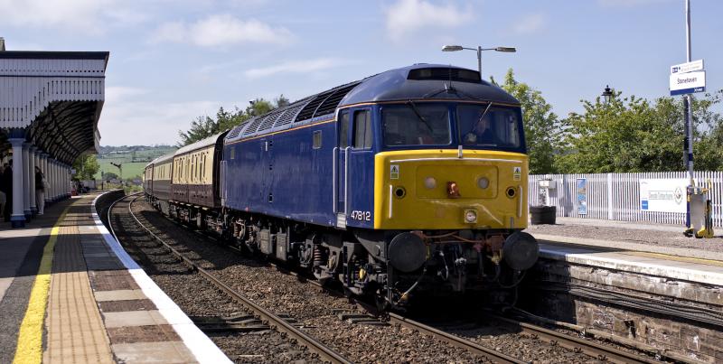47812 NORTHERN BELLE E.C.S. PERTH-ABDN STONEHAVEN 5.6.22. 57314 ON REAR.jpg: HURTLED THRO' STONEY Photo of 47812 NORTHERN BELLE E.C.S. PERTH-ABDN STONEHAVEN 5.6.22. 57314 ON REAR.jpg