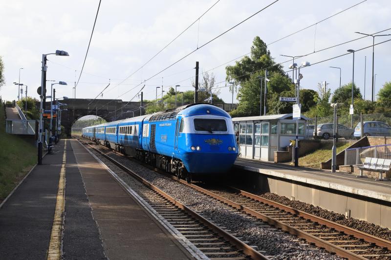 1Z76: 43046 + 43049 on 1Z76 05.27 Darlington to Oban passing through Musselburgh Station on 18/06/06/2022. Photo of 1Z76