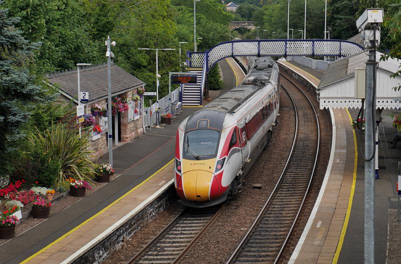 Aberdour Azuma: 800107 passes Aberdour with the 10.00 from Kings Cross to Aberdeen on 17 July 2022. Photo of Aberdour Azuma