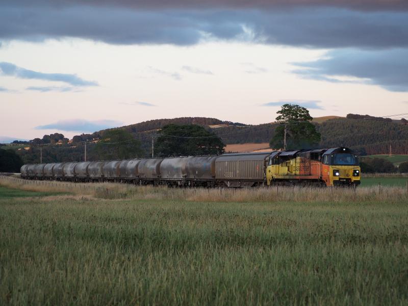 70806 on 6B36: With the long summer evenings fast receding, 70806 leads 6B36 past Bow of Fife LC on 25 July 2022 Photo of 70806 on 6B36