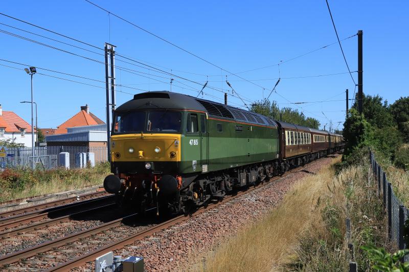 1Z75: 47815 with 47812 on the rear of 1Z75 06.31 Huddersfield to Edinburgh approaching Prestonpans on 11/08/2022 Photo of 1Z75