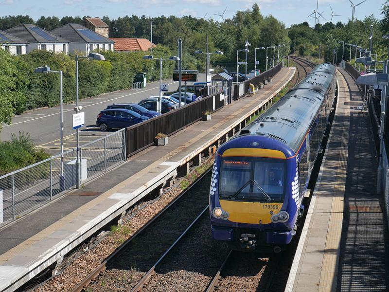 GwT 170: With a toot from the driver, 170 396 leaves Glenrothes with Thornton with the 11.59 to Edinburgh on 17 August 2022. Photo of GwT 170