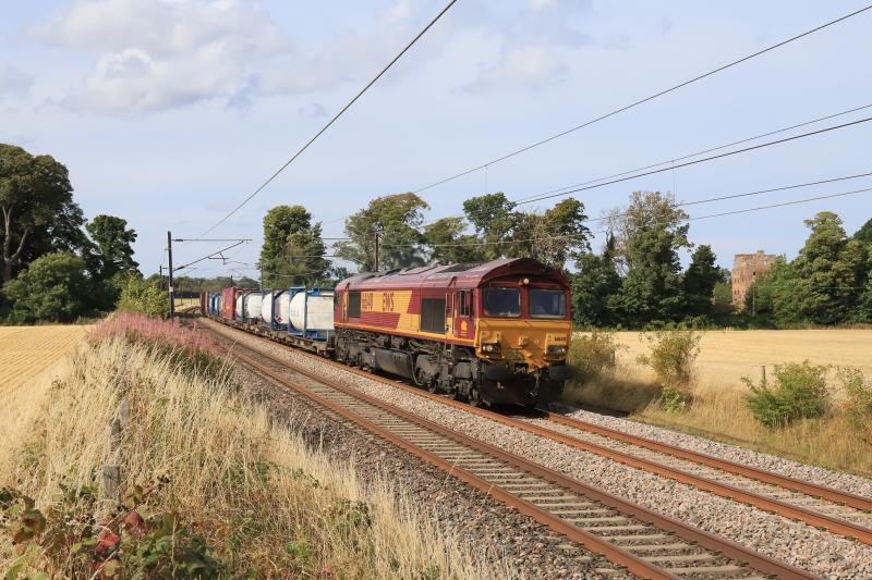 4E96: 66140 on 4E96 08.24 Mossend Euroterminal to Tees Dock BSC Export Berth passing Redhouse Castle on 02/09/2022 Photo of 4E96