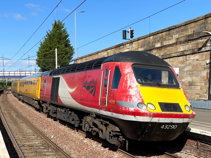 Tattered Tester: In dire need of a new coat of paint, 43290 in its well worn ex-LNER guise rounds the curve through Motherwell station working the 1Q26 Derby RTC - Edinburgh New Measurement Train. (13/09/2022) Photo of Tattered Tester