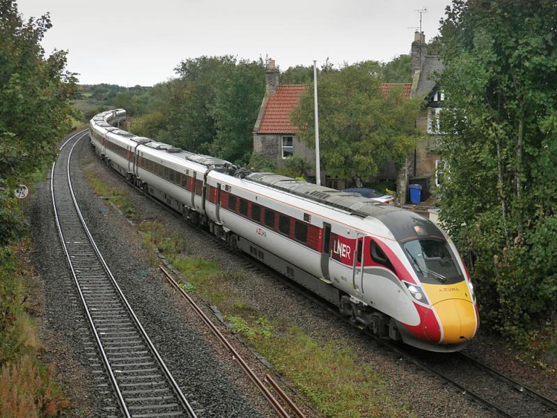 Cupar Azuma: Azuma 800103 nears Cupar with the 07.08 from Leeds to Aberdeen on 4 October. Photo of Cupar Azuma