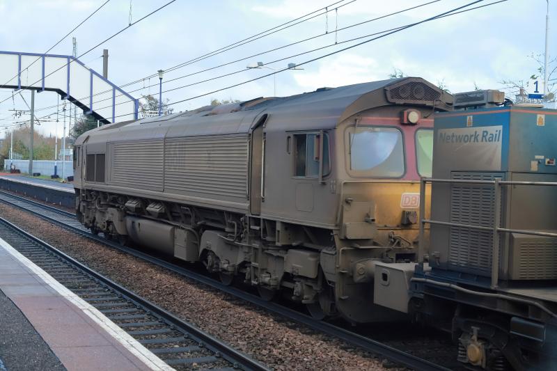 3S93: 66111 on 3S93 badly needing a wash on 22/11/2022. Photo of 3S93
