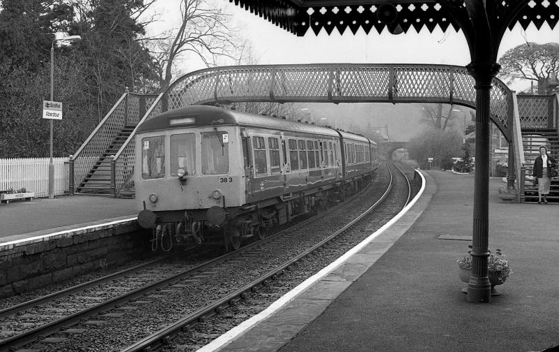 Aberdour 108: 108 383 leaves Aberdour in 1988. Photo of Aberdour 108