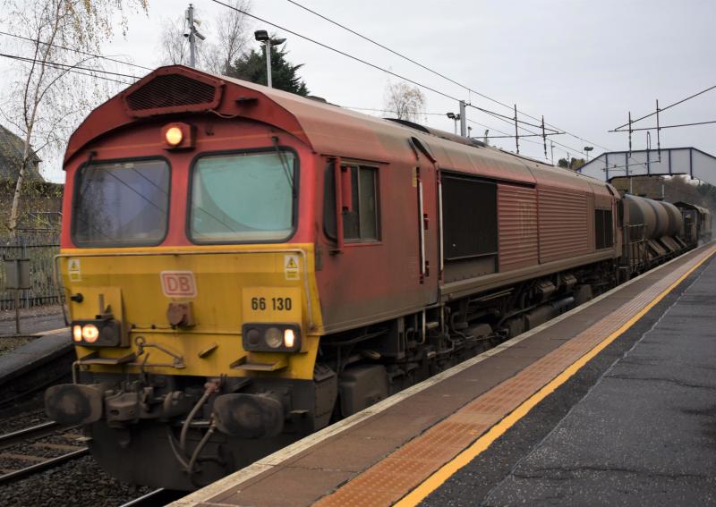 3S93 Holytown 2.12.22: 66130 in grubby condition heads RHTT 3S93 through Holytown on a dull 2.12.22 Photo of 3S93 Holytown 2.12.22