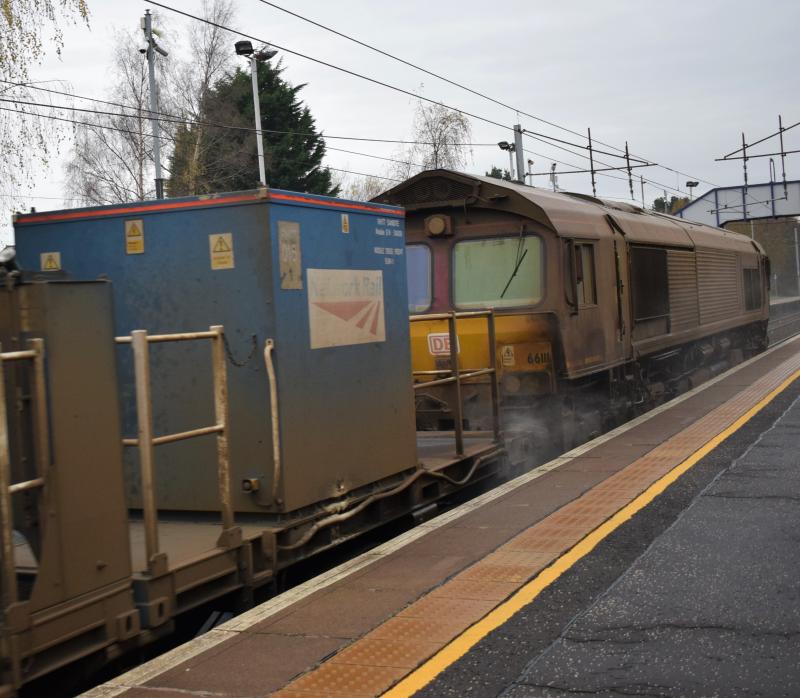 3S93 Holytown 2.12.22: 66111 in even grubbier condition than 66130 takes up the rear of 3S93 at Holytown on 2.12.22 Photo of 3S93 Holytown 2.12.22