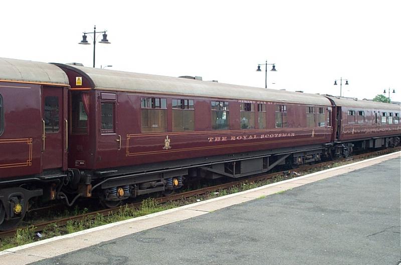 Photo of Royal Scotsman 'Dining Car No 2' (21-July-2001)