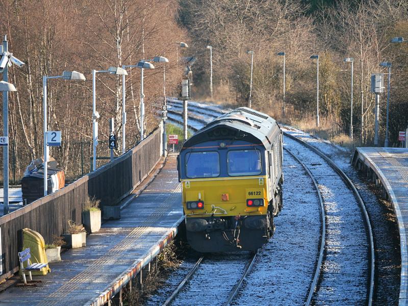 GwT 66: DRS 66122 runs through Glenrothes with Thornton with a route learner to Earlseat, on the Levenmouth branch. Photo of GwT 66