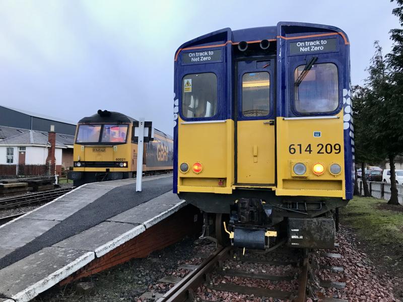 Photo of Class 60021 & Class 614209 Bo'ness