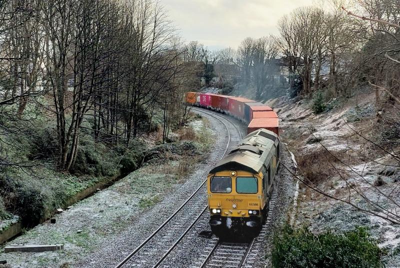4S59: 66588 heading 4S59 Crewe Basford Hall to Coatbridge FLT
at Blackford (Sub). 09.03.2023/ Photo of 4S59