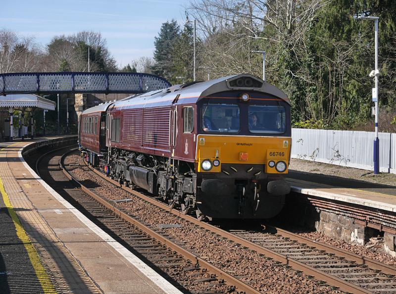 Royal Aberdour: 66746 passes Aberdour with Royal Scotsman private charter from Edinburgh to Elgin on 3 April. Photo of Royal Aberdour