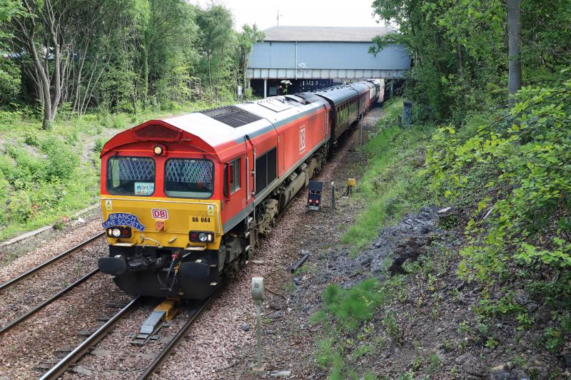 Photo of 66 044 at Muirhouse S. Jnc.
