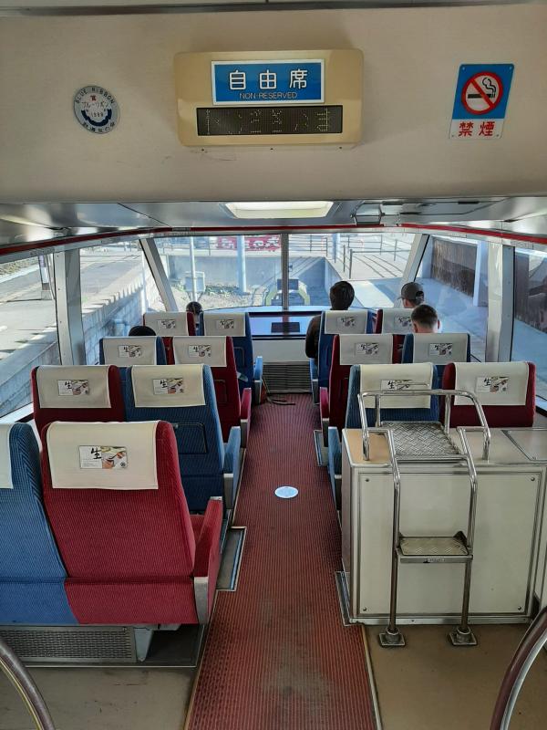 Fully Visibility Train: Would be nice to have something like this for the WHL etc. However, there are a couple of issues - maybe? Photo of Fully Visibility Train