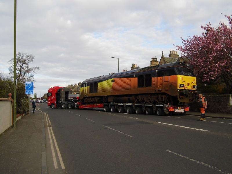 Photo of 67023 removal from Craigentinny by road 250423- Stella Stops Traffic!!