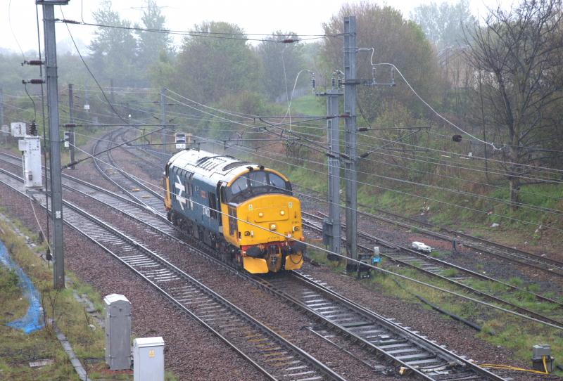 0Z37: 37403 on 0Z37 13.04 Boness Exchange Sidings to Edinburgh at Portobello Jct on 30/04/2023 Photo of 0Z37
