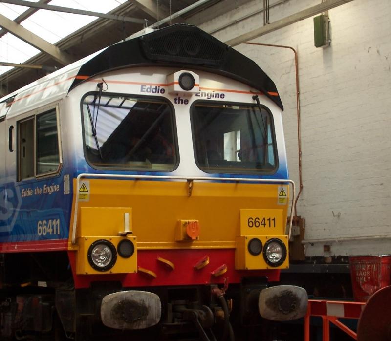 66 411: 66 411 steady eddie, in the shed. Photo of 66 411