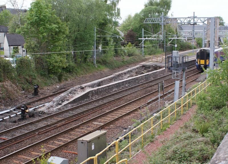 Photo of Dunblane Island Platform south end cutting back underway