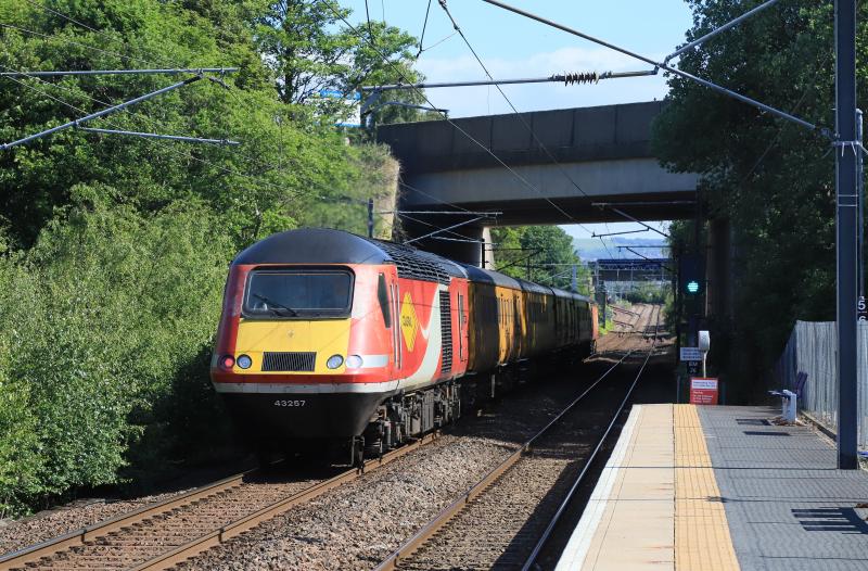 1Q74: 43277 with 43257 on 1Q74 05.47 Carlisle to Mossend Down Yard passing Newcraighall on 07/06/2023 Photo of 1Q74